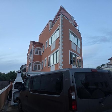 Apartments Vugica Silo Exterior foto